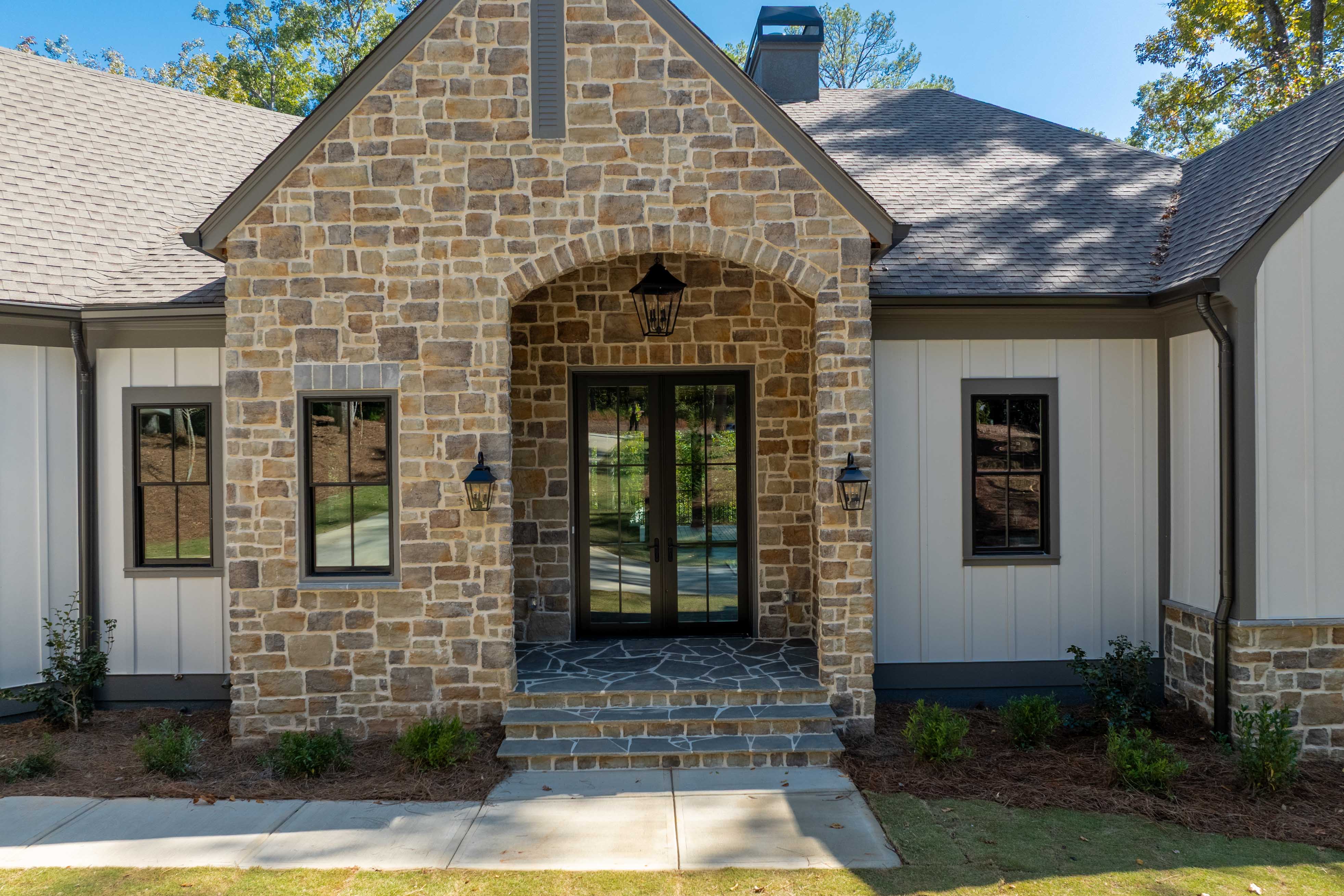 1050 Maple Ridge Way image 6
